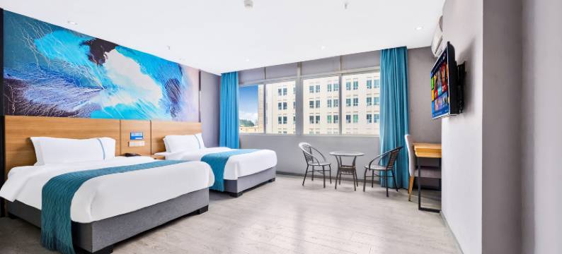 兰丽百合E Hotel(阳江汽车总站君怡广场店)图片