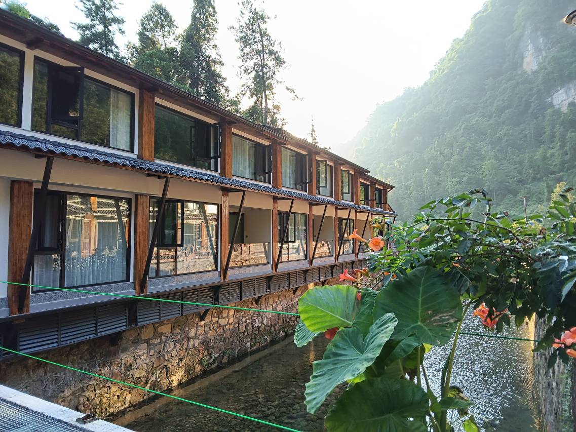 张家界莫问·隐居野奢度假酒店(武陵源国家森林公园店)图片