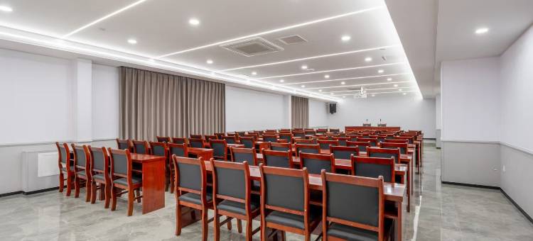 任丘香园酒店(香园公园店)图片