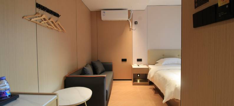 云季·轻居(晋江国际机场阳光广场店)图片