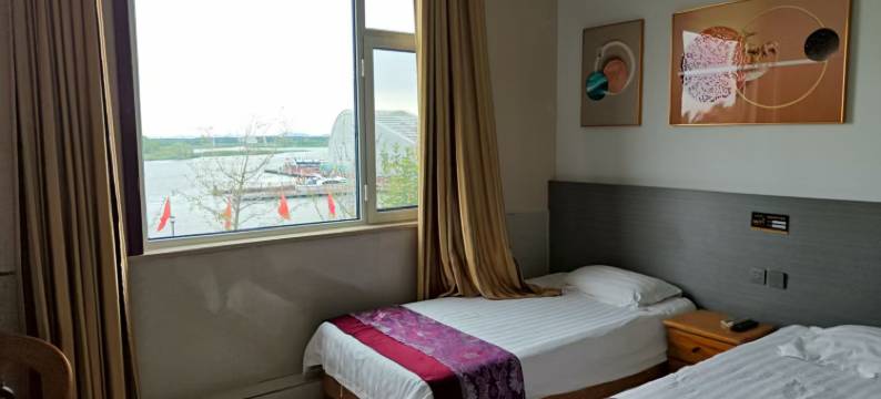 微山望湖宾馆图片