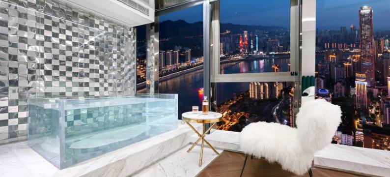 重庆解放碑洪崖洞BERKIN佰利金高空江景酒店图片