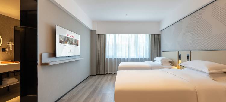 柏曼酒店(乌鲁木齐和田二街火车南站店)图片