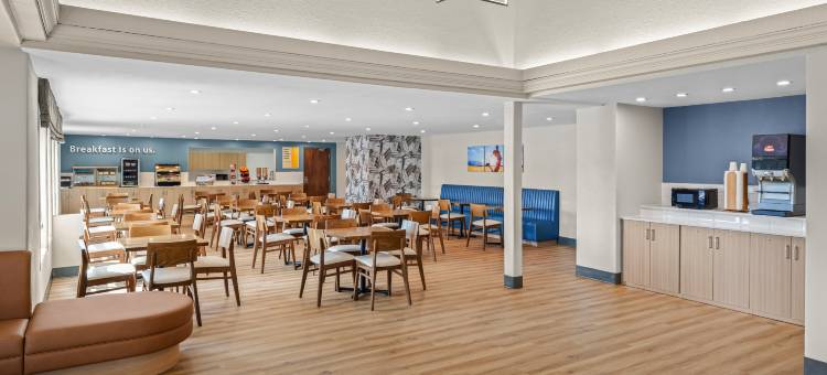 里贾纳温德姆戴斯酒店(Days Inn by Wyndham Regina)图片