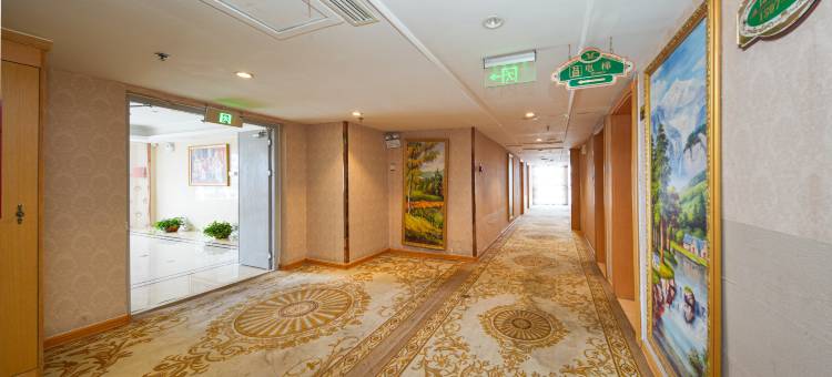 竞族电竞酒店(昌乐火车站店)图片