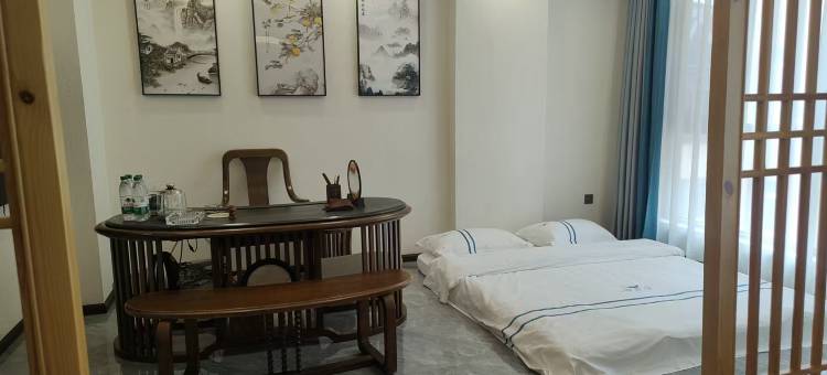 海豚湾影视智慧酒店(曲靖外滩万达店)图片