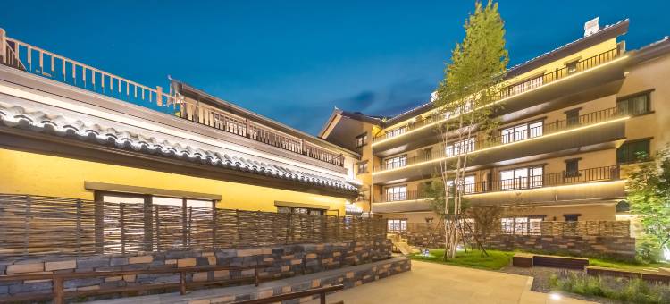 花筑·白河左岸民宿(长白山北坡集散中心恩都里店)图片
