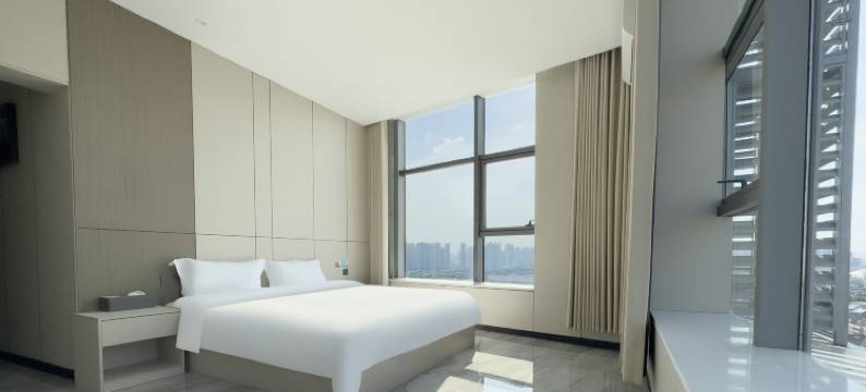 尖峰·悦电竞酒店(邯郸智汇谷天鸿广场店)图片