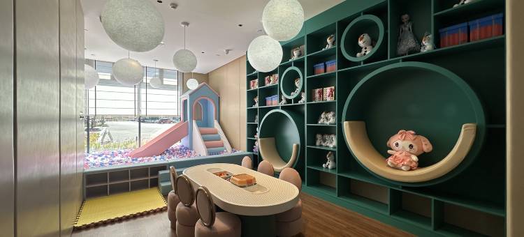 雪上皇冠酒店(塔什库尔干金草滩店)图片