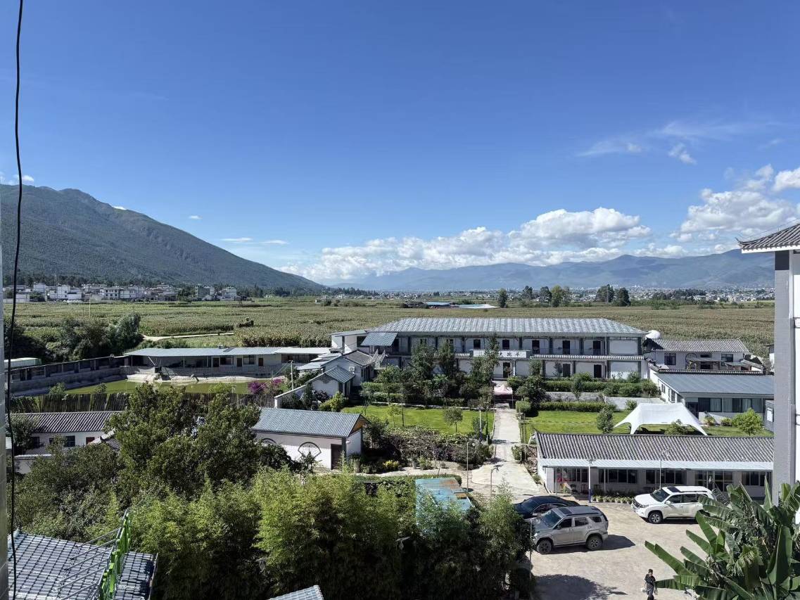 柏曼酒店(丽江三义国际机场店)图片