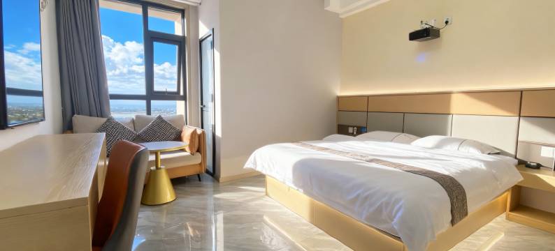 吾悠·观影酒店(焦作高铁站店)图片