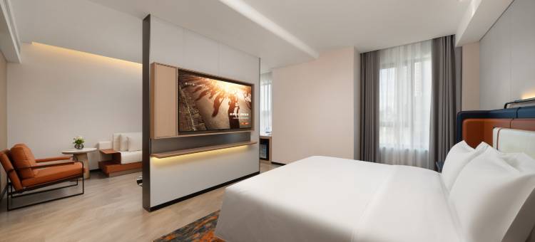 H水晶酒店(西安西二环白家口地铁站店)图片