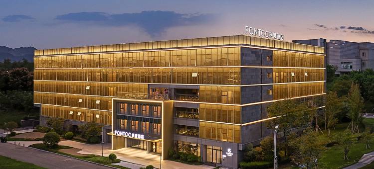 枫渡酒店(龙兴明月湖店)图片