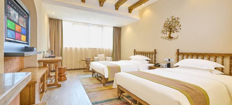 晨曦风情酒店(肇庆七星岩星湖景区店)图片