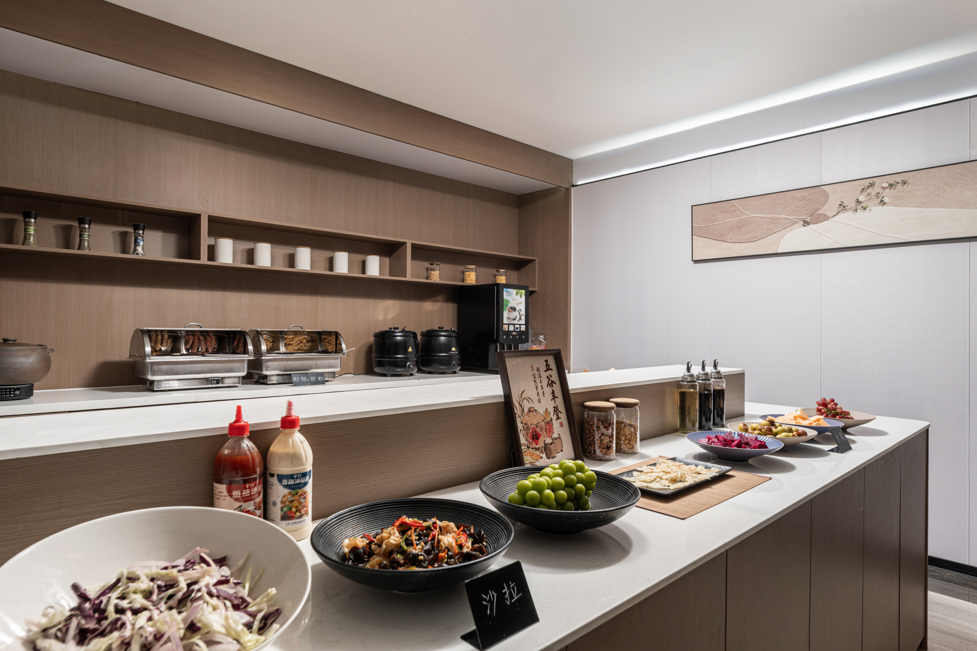 Guangdong Airport Hotel (Guangzhou New Baiyun International Airport Direct Store) Over view