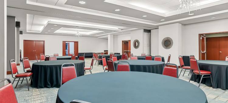 俄克拉何马城鹌鹑泉店福朋喜来登酒店(Four Points by Sheraton Oklahoma City Quail Springs)图片