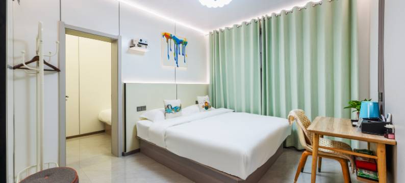 畅享·民宿(开封国家森林公园万岁山武侠城店)图片