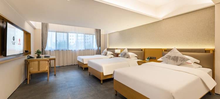 季枫国际酒店(万宁高铁站店)图片