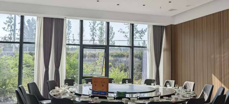 蒙阴莫河农场假日酒店图片