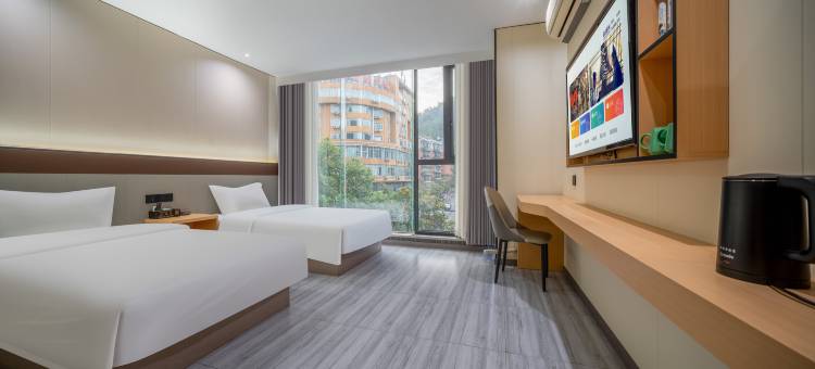 贵阳沐兰朵酒店(新添寨高新路地铁站店)图片