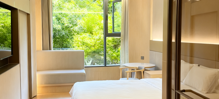 酒城民宿(天立酒街店)图片