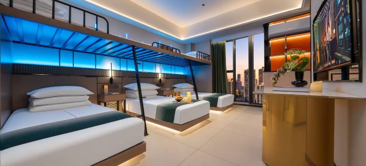 叶与晨电竞电影酒店(学苑路木兮里购物公园店)图片