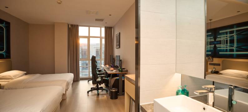 雷神电竞酒店(北京亦庄荣京东街地铁站店)图片