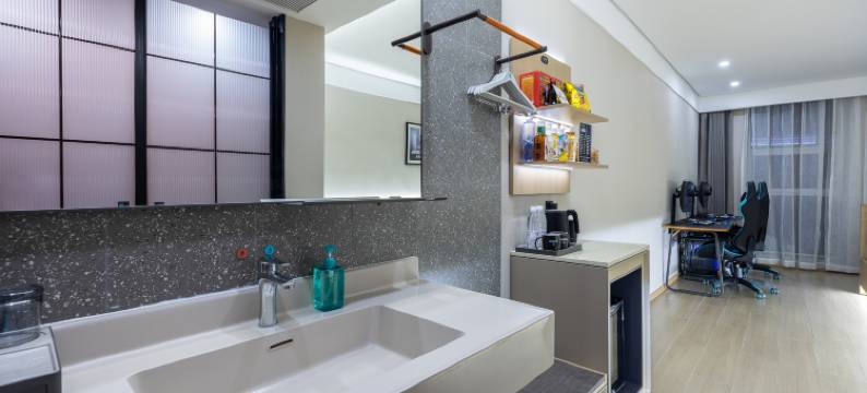 雷神电竞酒店(银川悠阅城店)图片