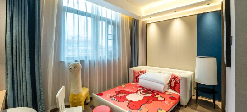 柏纳S酒店(集美学村嘉庚公园店)图片