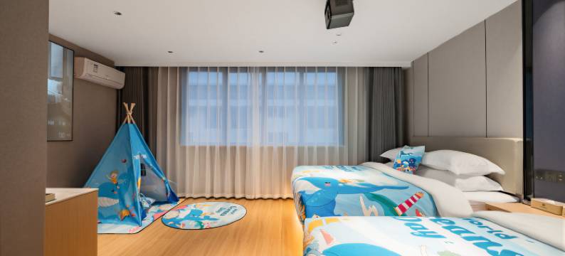 凯琳Kai Lin设计师轻奢酒店(义乌博览中心工商职业技术学院店)图片