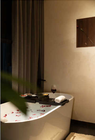 晋凰栖·私汤疗愈·HOLIDAY HEALTH HOTEL·民宿(大同古城店)图片