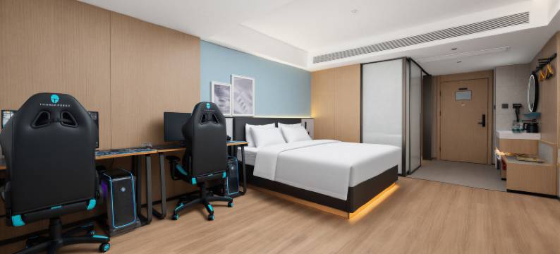 雷神电竞酒店(日照万象汇万平口店)图片