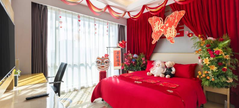 鞍山中心智选假日酒店图片