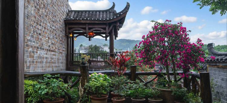 悬园·观景庭院民宿(芙蓉镇景区店)图片