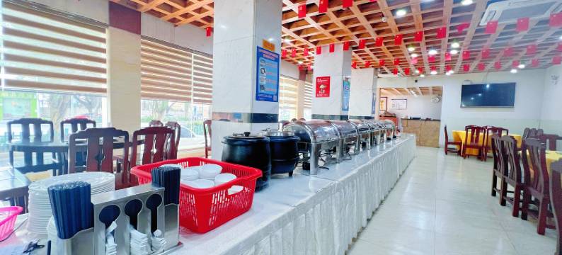 军培酒店(南宁朝阳广场三街两巷店)图片