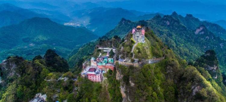 武当东莱驿栈(武当山景区入口店)图片