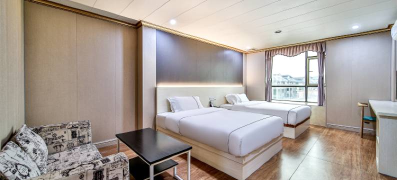 东源良友酒店(仙塘政府南园古村店)图片