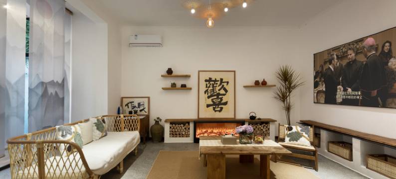 非宿艺舍城市别墅(成都杜甫草堂龙爪堰地铁口店)图片