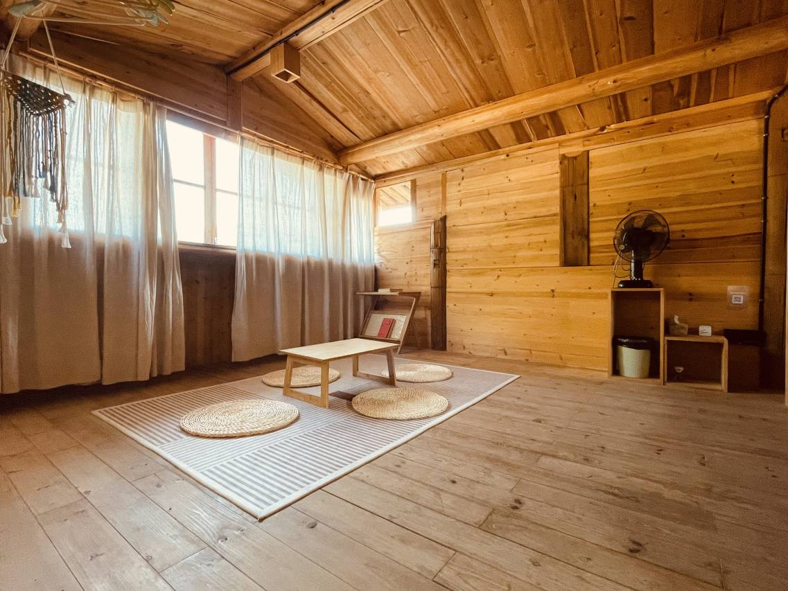 龙潭里燕窝空间民宿