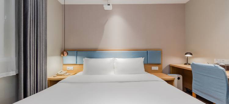 如家酒店(南京南站胜太西路翠屏山地铁站店)图片