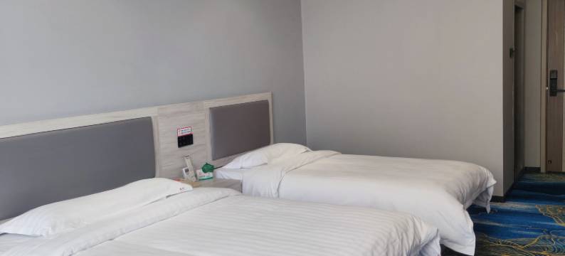 嘉河酒店(包头朝聚眼科医院横竖街店)图片