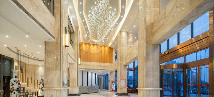 奥体国际酒店(进贤吾悦广场高铁站店)图片