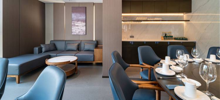 深圳罗湖口岸万象城亚朵酒店图片