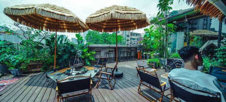 POSHPACKER拖板鞋青年旅舍旅行酒店(成都太古里春熙路地铁站店)图片