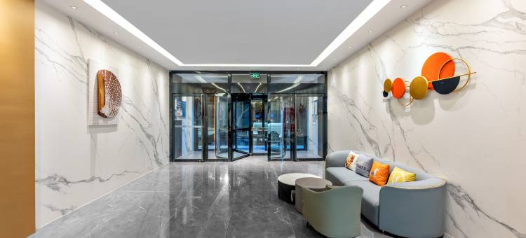 白玉兰酒店(迁安燕山中路店)图片