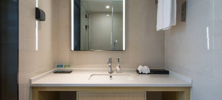 柏曼酒店(金寨第一中学店)图片