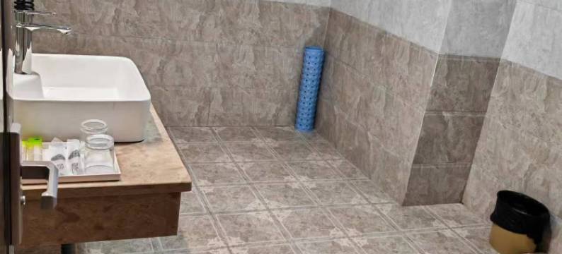 瑞丽客尊精品酒店图片