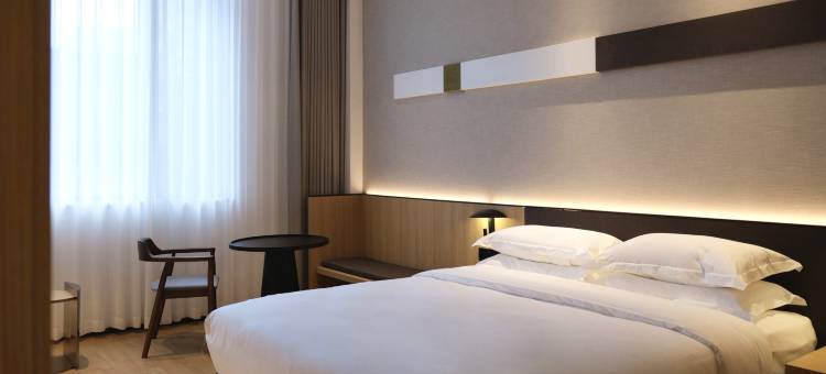 SFEEL设计师酒店(乐山大佛上中顺店)图片