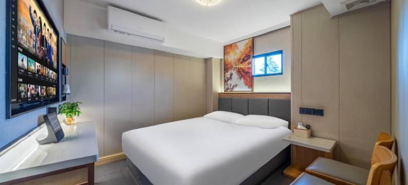 四季枫林酒店(上海嘉定南翔古漪园会展店)图片