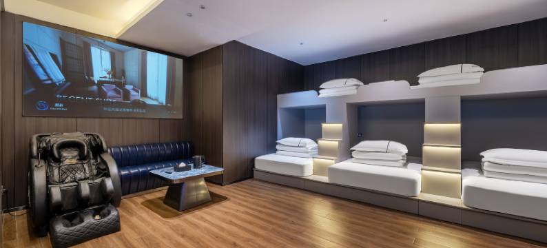 粤塔H轻奢酒店(广州白云火车站江南市场店)图片